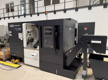 Hwacheon Hi-Tech 230BL YSMC - Year of manuf.: 2021