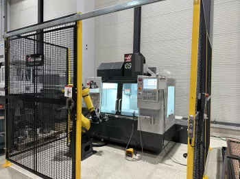 Haas VF 2 SS + Robo Fanuc - Year of manuf.: 2023